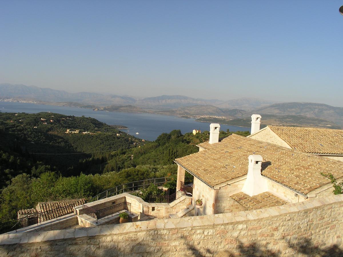 Traditional Stone Villa Olympia Viggla Exterior foto